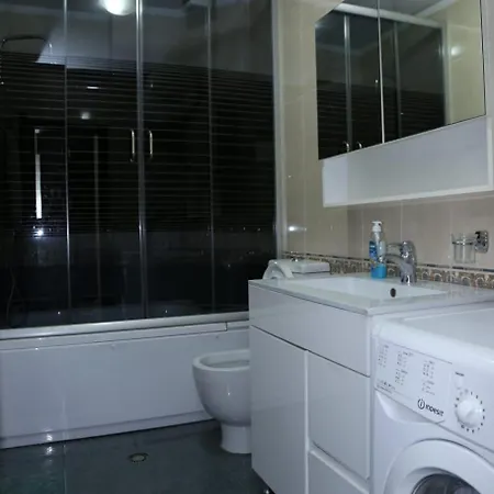 Apartament Ergi's Host *